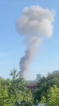 дым над Кировом, где сегодня был атакован завод