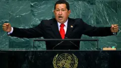 O então presidente da Venezuela, Hugo Chávez, discursa na Assembleia Geral da ONU em setembro de 2009.