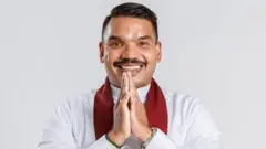 නාමල් රාජපක්ෂ