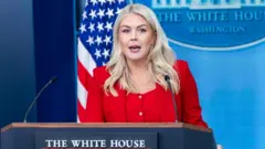 Bà Leavitt là thư ký báo chí có thời gian tại nhiệm dài thứ hai trong hai nhiệm kỳ của Trump