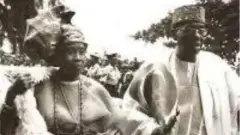 Oyinkan ati ọkọ rẹ
