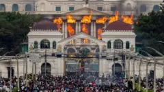 Protestors set fire to Napl Parliament