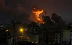 دومین ماه جنگ و قلب‌هایی که در ایران از بیم و امید می‌تپند