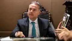 Ministro Renan Filho durante reunião bilateralapostas na bet365Londres