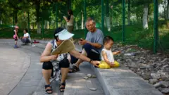 中国新生儿数量逐年下降，产科迎来寒冬，医生呼吁“救救产科”