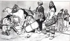 Seis homens em um campo, com barba e vestidos com uma espécie de túnicas curtas e calças. Três deles têm gorros e todos usam calçados amarrados nos tornozelos. Alguns estão sentados, outros em pé. Pode-se ver flechas, um escudo e diversos cavalos.