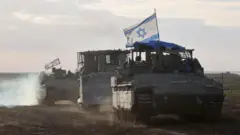 Израил армиясынын оор техникалары (архивдик сүрөт)