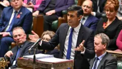 Rishi Sunak mu nteko ishingamategeko, ku itariki ya 22 Ugushyingo (11) mu 2023