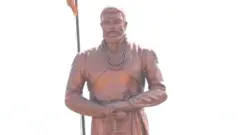वेरूळ इथं असलेला शहाजी राजे यांचा पुतळा