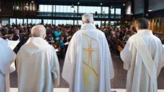 Lu boota bataskaana Kaatolikii Firaans