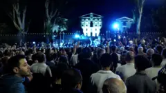 Здание парламента в Ереване