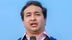 नितेश राणे, नीलम राणे