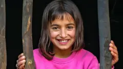 लड़की