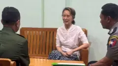 ၅ နှစ်ကျော် အတွင်းမှာ နှစ်ကြိမ်သာ တွေ့မြင်ခွင့် ရ