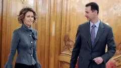 Asma al-Asad iyo seygeeda, madaxwaynihii hore ee Suuriya Bashaar Al-asad, ayaa hadda ku sugan dalka Ruushka