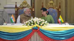 नरेंद्र मोदी