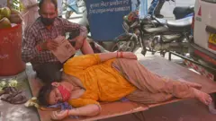 کرونا در هند: کمبود تخت و اکسیژن بیداد می‌کند