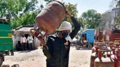 ગૅસ સિલિન્ડર