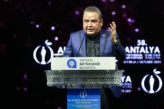 CHP'li Adana, Adıyaman, Antalya ve Büyükçekmece belediye başkanları gözaltına alındı