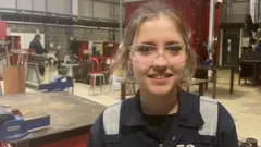 Clean energy spend should cut bills first – green expert – BBC