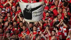 اشترایش ۲۸ سال مربی در فرایبورگ بود