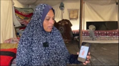Lina Daba ayaa tusaysa sawirka gabadheeda Aya
