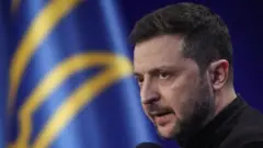 జెలియెన్‌స్కీ, పుతిన్, యుద్ధం