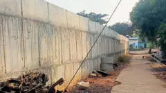 అంటరాని గోడ 