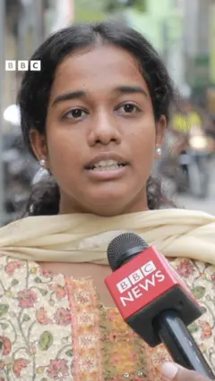 'எம்.எல்.ஏக்களுக்கு கார்' - மக்கள் கருத்து என்ன?