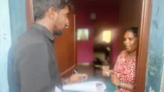 தமிழ்நாட்டில் வாக்காளர் பட்டியல் சிறப்புத் தீவிரத் திருத்தம் எப்படி நடக்கிறது?