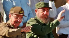 رائول کاسترو و برادر فیدل کاسترو