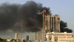 কুয়েত সিটির দক্ষিণে শ্রমিক আবাসনে আগুনে পুড়ে মারা গেছেন অন্তত ৪২ জন ভারতীয়