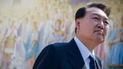 Yoon Suk-yeol dando un discurso en diciembre pasado.