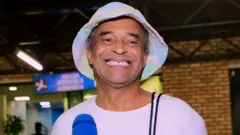 Yannick Noah i Kigali yabwiye abanyamakuru ko yishimiye kugera mu Rwanda