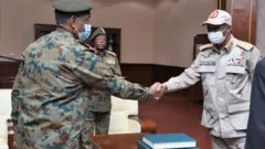 Jen. Abdel Fattaa al-Burhaanii fi Jen Hamdan Dagaaloo