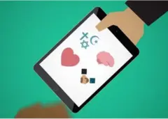 Illustration d'une main tenant une tablette avec des signes religieux