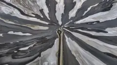 Afrikaa Kibbaatti laggeen kosii warshaa albuuda daayimandii baasaniin faalaman, saamii irraa yemmuu mul'atu