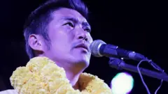 ธนาธร จึงรุ่งเรืองกิจ