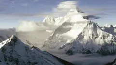 নন্দাদেবী শৃঙ্গ