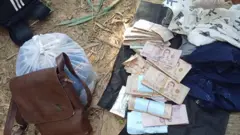 ထိုင်းအာဏာပိုင်တွေ ထိန်းသိမ်းထားတဲ့ KK Park ထဲကထွက်ပြေးလာသူတချို့ ဆီက ငွေကြေးတွေ