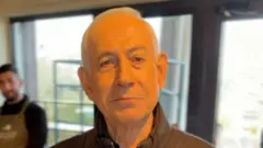 कफीघरमा नेतन्याहू