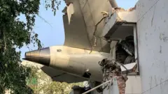 ஆமதாபாத்: விபத்துக்குள்ளான விமானத்தின் எஞ்சின்களின் நிலை பற்றி ஏர் இந்தியா கூறிய தகவல்