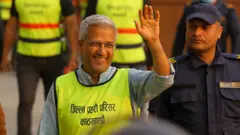 काठमाण्डू जिल्ला अदालत परिसरमा रविन्द्र मिश्र 