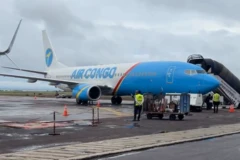 ኤር ኮንጎ በሁለት ቦይንግ 737 አውሮፕላኖችን በመጠቀም ነው አገልግሎቱን የጀመረው