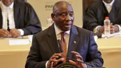 Perezida Ramaphosa atangaza ijambo ku gihugu mu ijoro ryacyeye