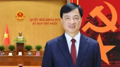 Ảnh thiết kế: chân dung ông Nguyễn Duy Ngọc 