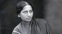 အိန္ဒိယ ယဉ်ကျေးမှုနဲ့ လူ့အဖွဲ့အစည်းအကြောင်း ဧရာဝတီ ကာဗီရဲ့ ရေးသားချက်တွေက ဦးဆောင်လမ်းပြဖြစ်ခဲ့