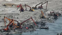 ضلع دیامر میں دریائے سندھ کے کنارے