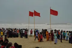 কক্সবাজারে বিপদ সংকেত