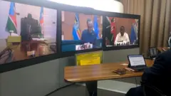 Inama yabo yaganiriye ku kibazo cy'abatwara amakamyo bivugwa ko bakwirakwiza iyi ndwara mu karere muri iyi minsi